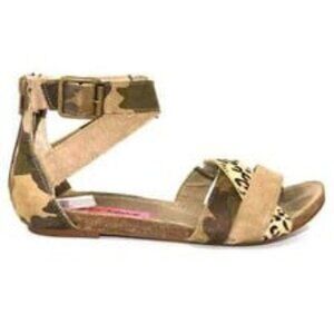 New BETSEY JOHNSON Fusion Cheetah Calf Hair Camo Suede Cross Straps Sandals 6.5